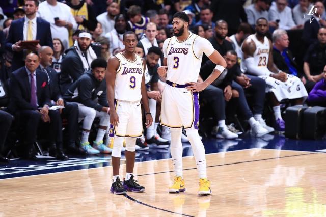 乐鱼app-曝浓眉曾抱怨施罗德传球能力 隆多回归意义重大